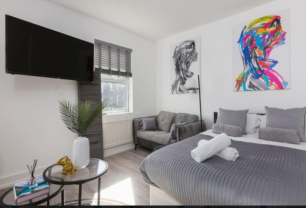 Studio Apt, 8 Min Walk From Tube 3 London Exterior photo